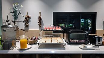 Bangkok Boutique Resort Rangsit