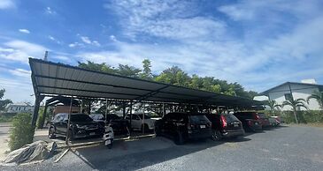 Bangkok Boutique Resort Rangsit