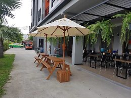 Bangkok Boutique Resort Rangsit