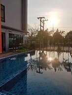 Bangkok Boutique Resort Rangsit