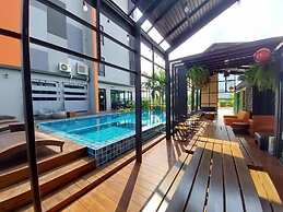 Bangkok Boutique Resort Rangsit