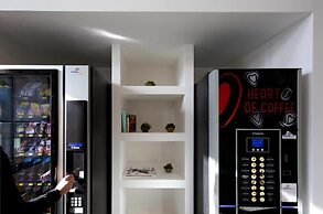 Bed and Boarding - Hostel