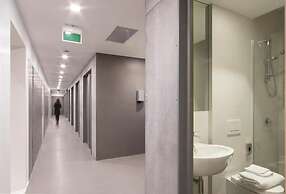 Bed and Boarding - Hostel