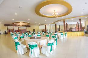 Royal Emerald River View Resort