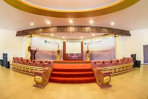 Royal Emerald River View Resort