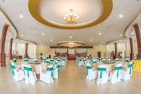 Royal Emerald River View Resort