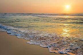 Oceanami Villas & Beach Club - Managed by Oceanami Group