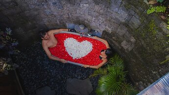 Madani Antique Villas