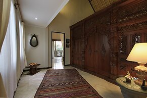 Manzelejepun Villa & Pavilion