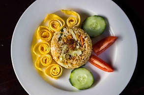 Omah D'Taman Hotel by EPS