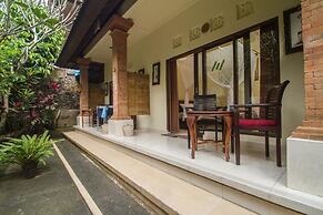 Omah D'Taman Hotel by EPS