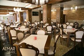 Almar Luxury Hotel