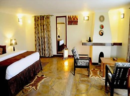 Da Vinci Gorilla Lodge