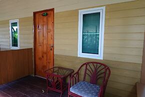 Green Cottage Beach Resort