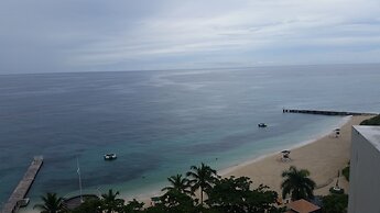 Montego Bay Club Beach Resort