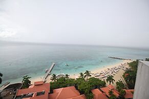 Montego Bay Club Beach Resort