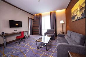 Ramada by Wyndham Istanbul Alibeykoy