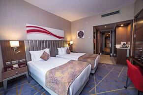 Ramada by Wyndham Istanbul Alibeykoy