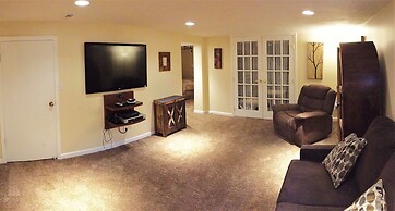 House at the Foot of the Mountains