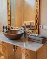 Honeymoon Guesthouse