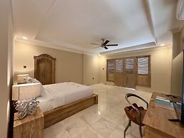 Honeymoon Guesthouse