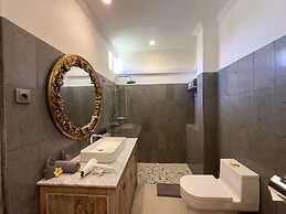 Honeymoon Guesthouse