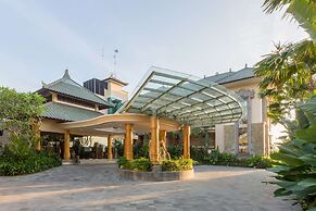 SereS Springs Resort & Spa Singakerta