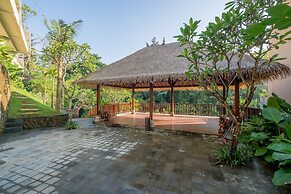 SereS Springs Resort & Spa Singakerta