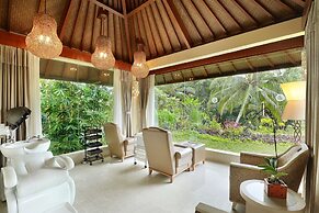 SereS Springs Resort & Spa Singakerta