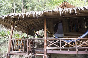 Sabai Corner Bungalows