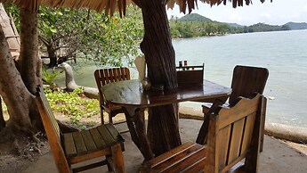 Sabai Corner Bungalows