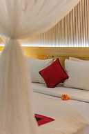 Desak Putu Putra Hidden