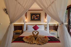 Desak Putu Putra Hidden