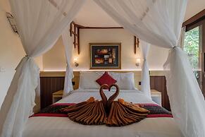 Desak Putu Putra Hidden