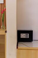 Desak Putu Putra Hidden