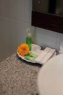 Desak Putu Putra Hidden