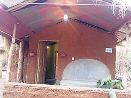 Greenwood Udawalawa Safari Resort