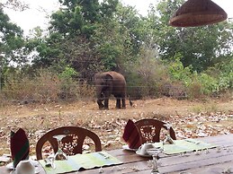Greenwood Udawalawa Safari Resort