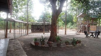 Greenwood Udawalawa Safari Resort