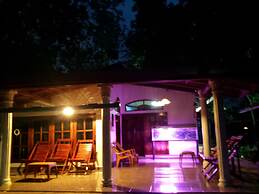 Greenwood Udawalawa Safari Resort