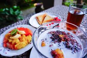 Desak Putu Putra Homestay