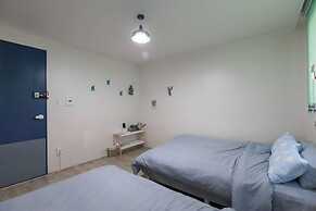 Kiki House 2 Hongdae Stn