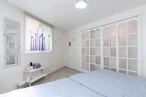 Kiki House 2 Hongdae Stn