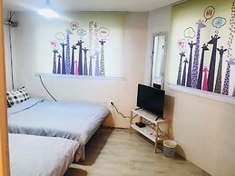 Kiki House 2 Hongdae Stn