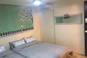 Kiki House 2 Hongdae Stn