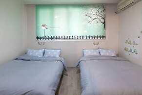 Kiki House 2 Hongdae Stn