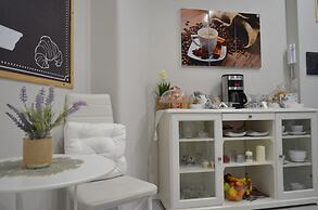 Moonlight Inn Guest House