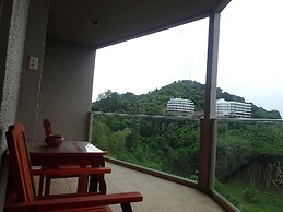 Cliffside View Hotel