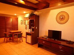 Cliffside View Hotel