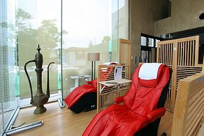 Minakuchi Century Hotel